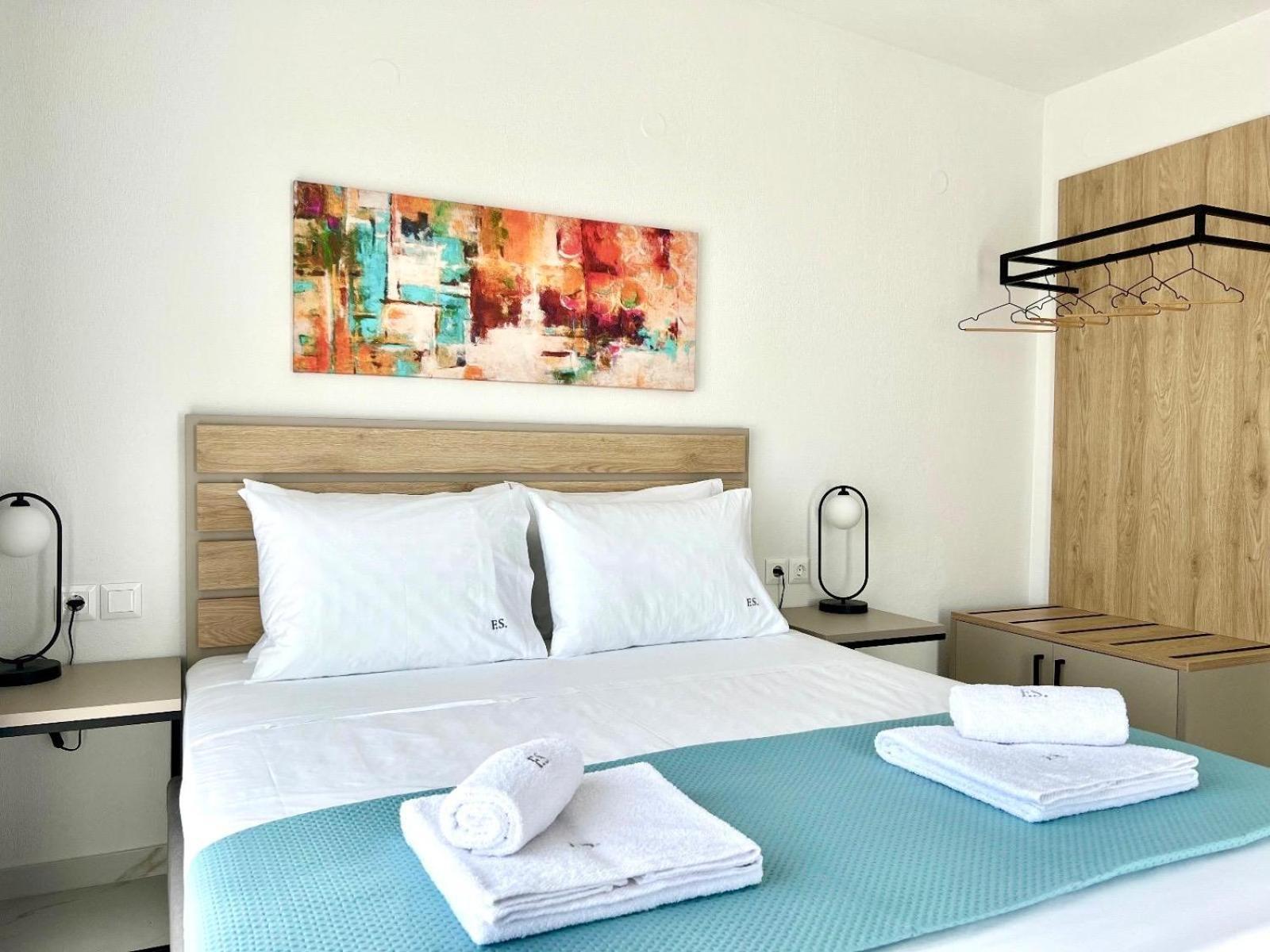 Four Shades Luxury Suites Sarti Exterior photo